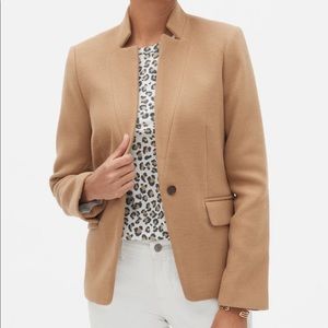 NWT Banana Republic Camel Blazer